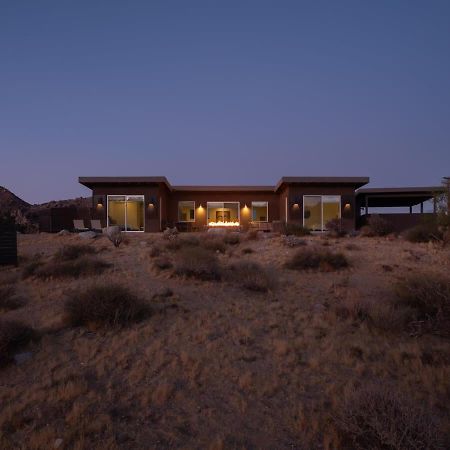 Shelter 2 L A Classic At Joshua Tree Park Entrance Eksteriør billede